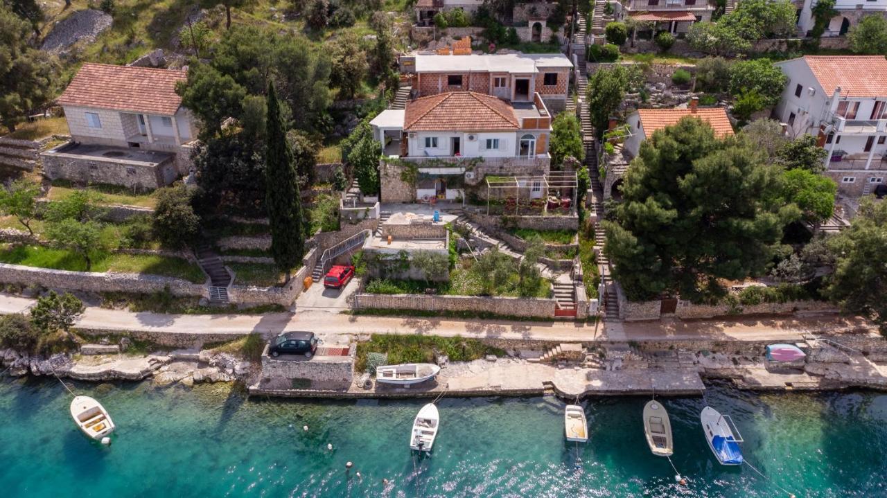 Apartments By The Sea Bobovisca Na Moru, Brac - 5682 Lozisce Exterior photo