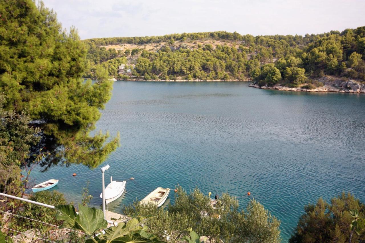 Apartments By The Sea Bobovisca Na Moru, Brac - 5682 Lozisce Exterior photo